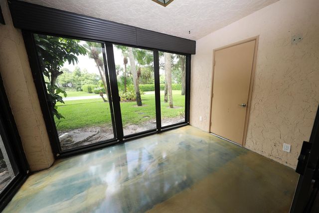 10187 Mangrove Drive 104, Boynton Beach, FL 33437