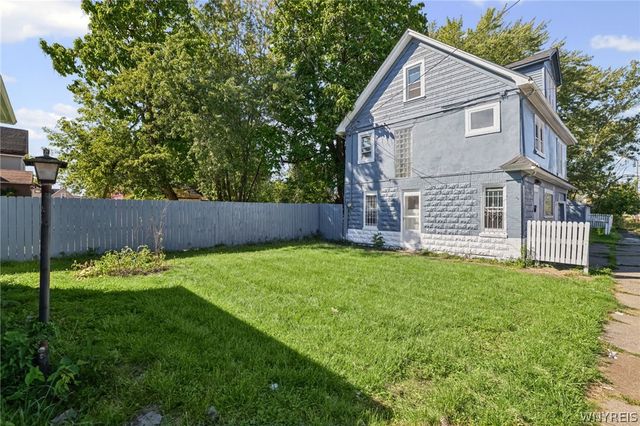 60 Freund Street, Buffalo, NY 14211