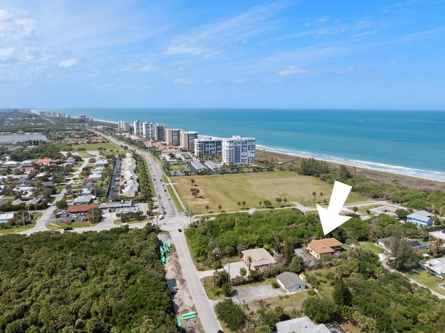 2505 Tamarind Drive, Fort Pierce, FL 34949