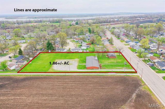 2904 Maryville Road, Granite City, IL 62040