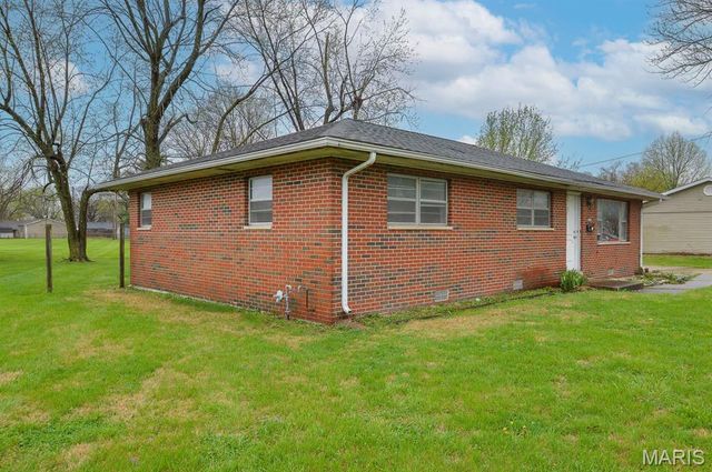 2904 Maryville Road, Granite City, IL 62040