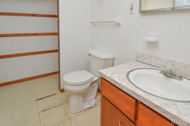 2904 Maryville Road, Granite City, IL 62040