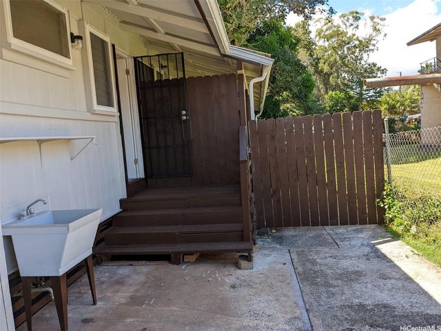 318 Ohai Place, Wahiawa, HI 96786