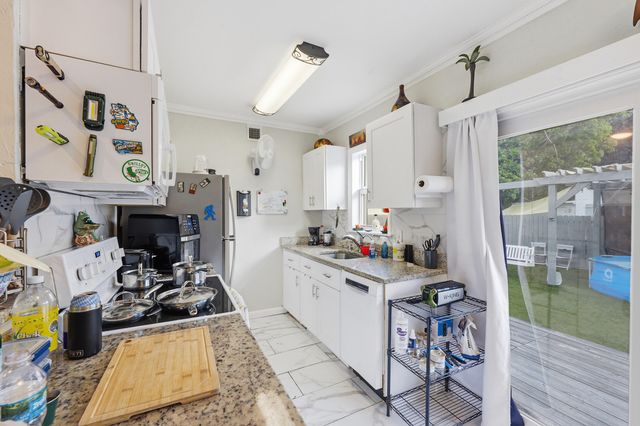 516 SW 15th Street 1-1, Fort Lauderdale, FL 33315