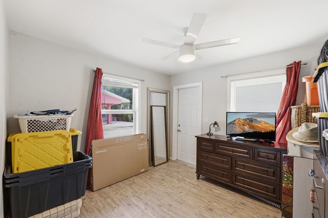 516 SW 15th Street 1-1, Fort Lauderdale, FL 33315