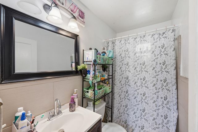 516 SW 15th Street 1-1, Fort Lauderdale, FL 33315