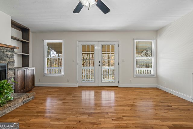 1131 Joe Davis Road, Tiger, GA 30576