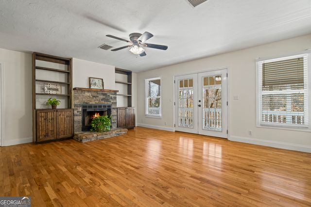 1131 Joe Davis Road, Tiger, GA 30576