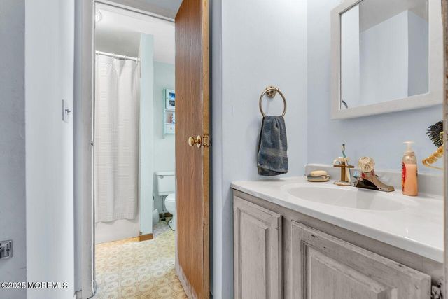 615 Monmouth Avenue, Port Monmouth, NJ 07758