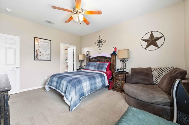 404 Carl Shipp DR, Liberty Hill, TX 78642