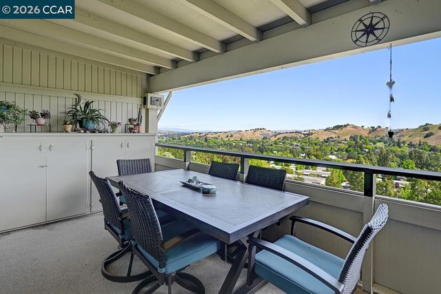 2600 Ptarmigan Dr 3, Walnut Creek, CA 94595