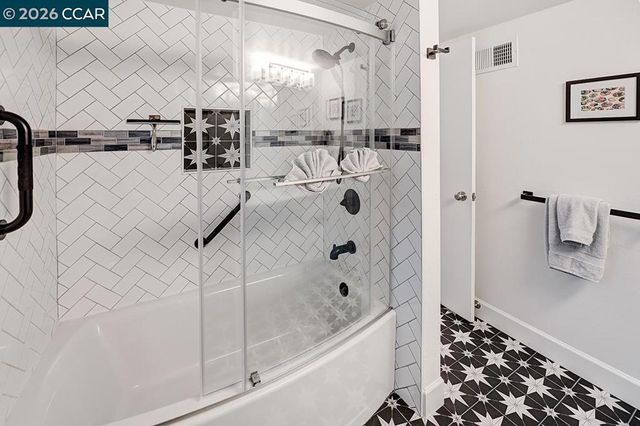 2600 Ptarmigan Dr 3, Walnut Creek, CA 94595