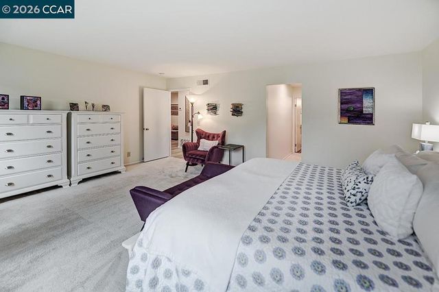 2600 Ptarmigan Dr 3, Walnut Creek, CA 94595