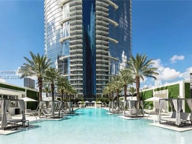 851 NE 1st Ave 3000, Miami, FL 33132