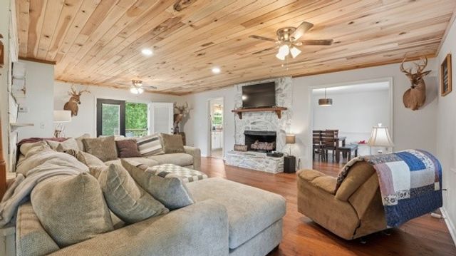 34 L Mitchell Rd, Kelso, TN 37348