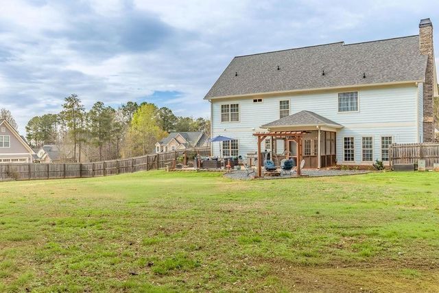 209 Suffolk Way, Mcdonough, GA 30252