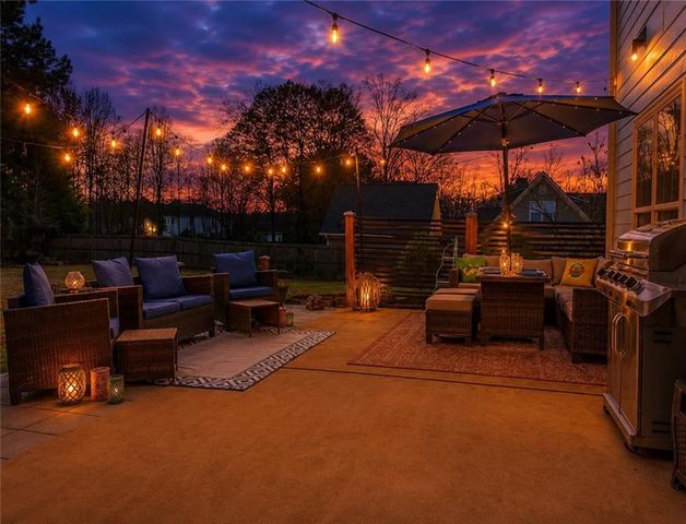 209 Suffolk Way, Mcdonough, GA 30252