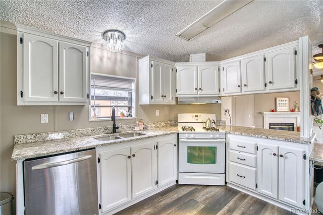 5775 Sunnybrook Court, Loveland, CO 80538
