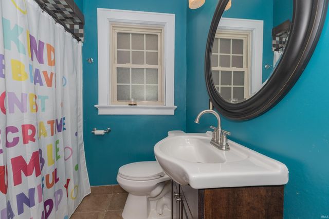 700 S Harlan Avenue, Evansville, IN 47714