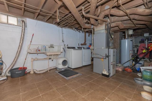 700 S Harlan Avenue, Evansville, IN 47714