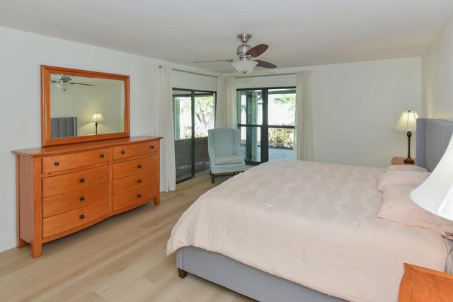 1469 Via Privada, Jupiter, FL 33477