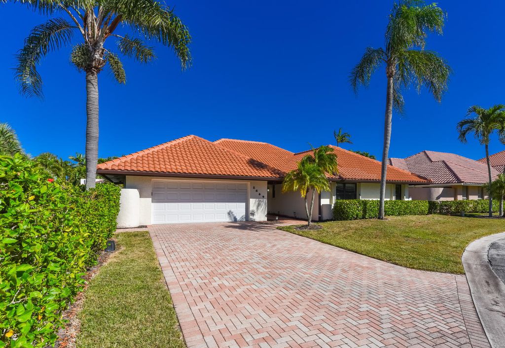 1469 Via Privada, Jupiter, FL 33477