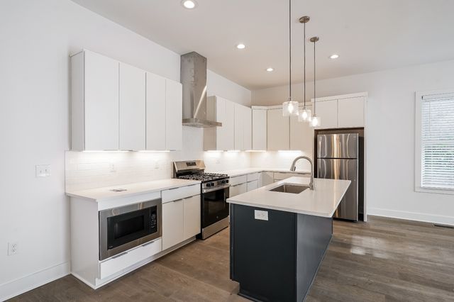 922 Crescent Hill Rd Unit B, Nashville, TN 37206