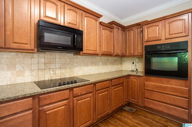 215 DAVIS ACRES DRIVE, Alpine, AL 35014