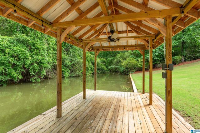 215 DAVIS ACRES DRIVE, Alpine, AL 35014
