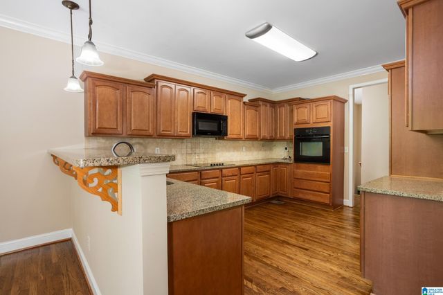 215 DAVIS ACRES DRIVE, Alpine, AL 35014