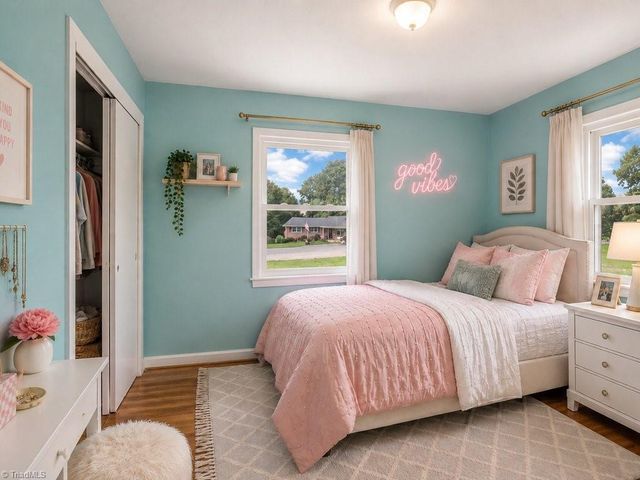 141 Lowell Street, Lexington, NC 27295