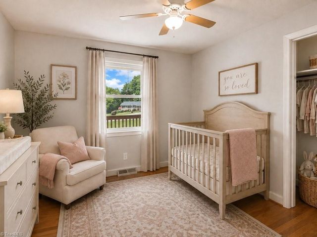 141 Lowell Street, Lexington, NC 27295