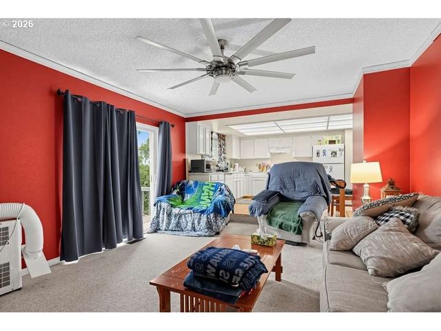 12320 Sw MCKAY Ct, Beaverton, OR 97008