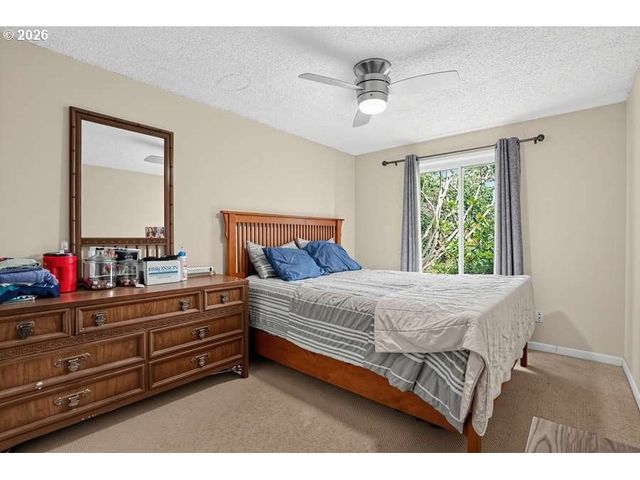 12320 Sw MCKAY Ct, Beaverton, OR 97008