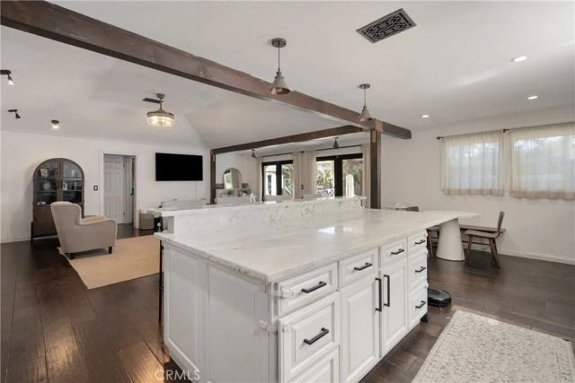 3791 Multiview Drive, Los Angeles, CA 90068