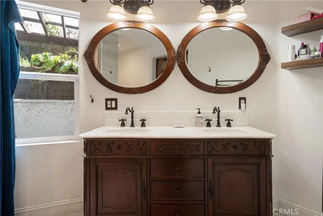 3791 Multiview Drive, Los Angeles, CA 90068