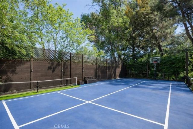 3791 Multiview Drive, Los Angeles, CA 90068