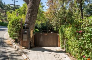 3791 Multiview Drive, Los Angeles, CA 90068