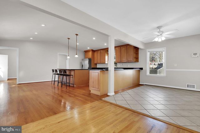 4623 WISSAHICAN AVE, Rockville, MD 20853