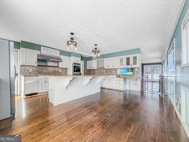 107 Stratford Court, Peachtree City, GA 30269