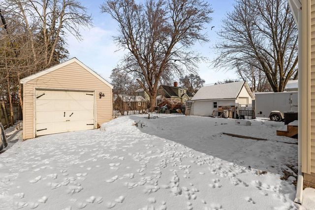 304 DIVISION STREET, Neenah, WI 54956