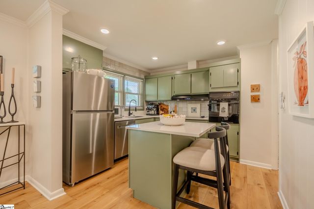 201 Carolyn Road, Easley, SC 29642
