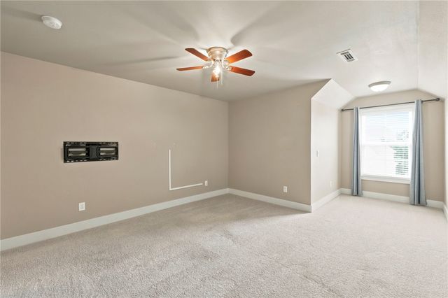 1010 Charing Cross, Cave Springs, AR 72718