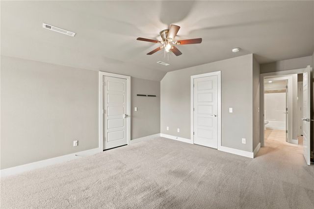 1010 Charing Cross, Cave Springs, AR 72718