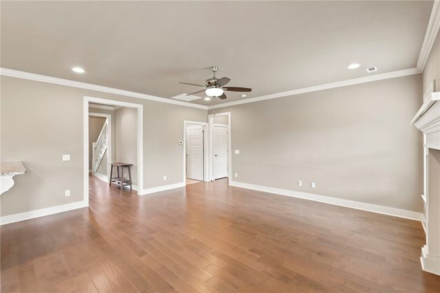 1010 Charing Cross, Cave Springs, AR 72718