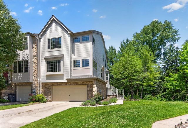 4073 Waterford Drive, Upper Saucon Twp, PA 18034