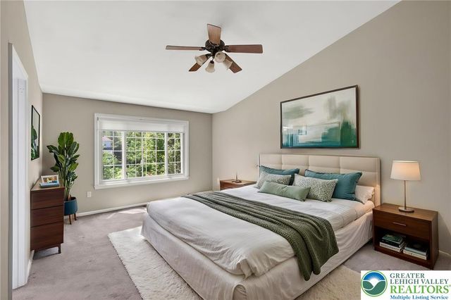 4073 Waterford Drive, Upper Saucon Twp, PA 18034