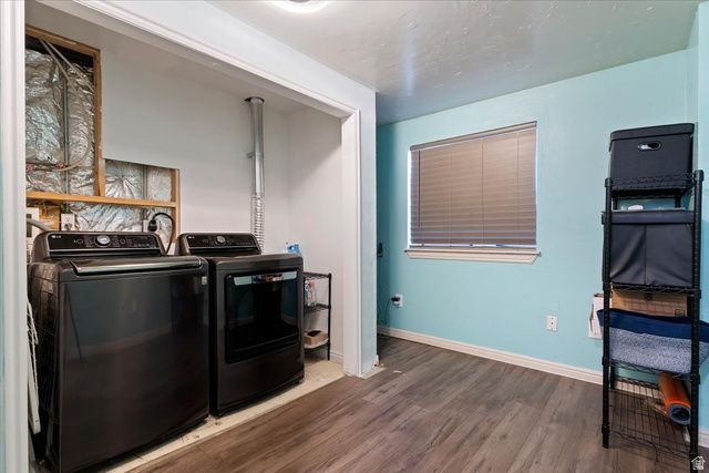 993 N WHITE PINE DR, Tooele, UT 84074