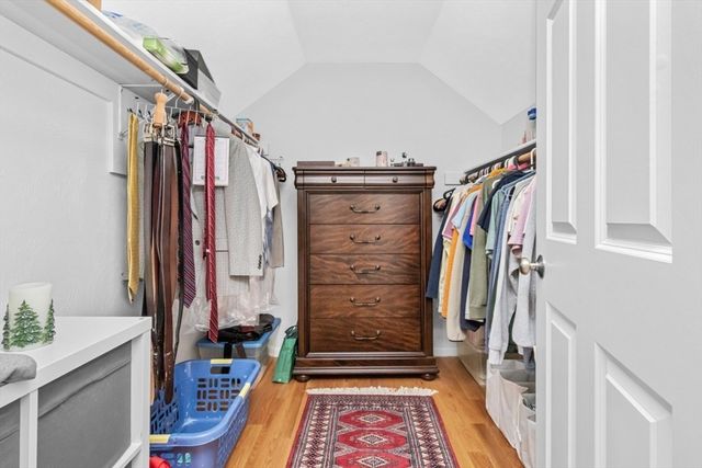 1 Brewster Rd, Randolph, MA 02368