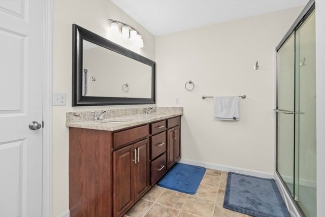 1 Brewster Rd, Randolph, MA 02368